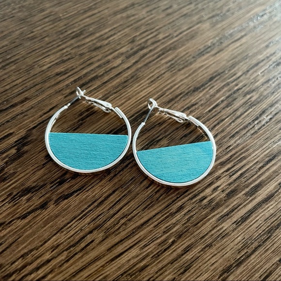 Hoop Earrings with Blue Wood - Picture 2 of 2